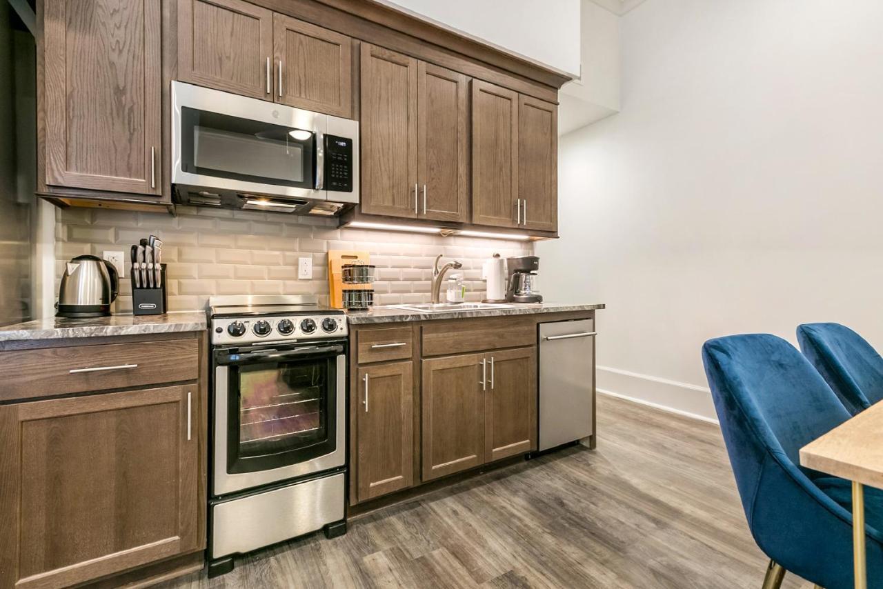1 And 2 Bedroom Private Condos Steps Away From French Quarter 뉴올리언스 외부 사진