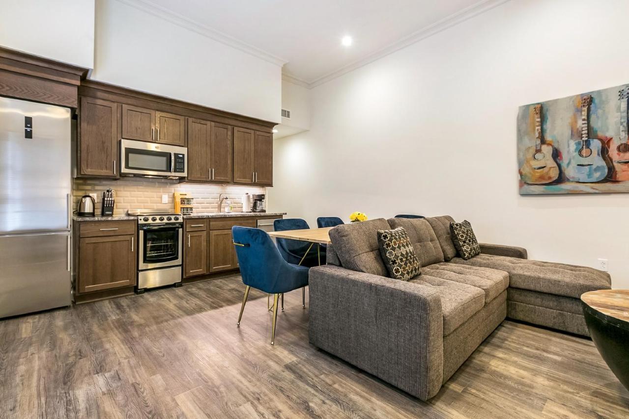1 And 2 Bedroom Private Condos Steps Away From French Quarter 뉴올리언스 외부 사진