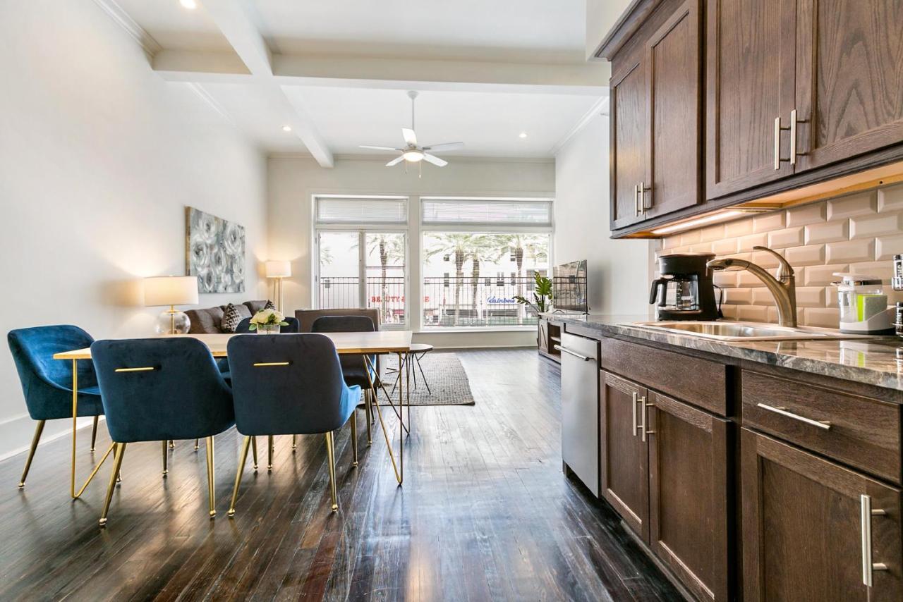 1 And 2 Bedroom Private Condos Steps Away From French Quarter 뉴올리언스 외부 사진