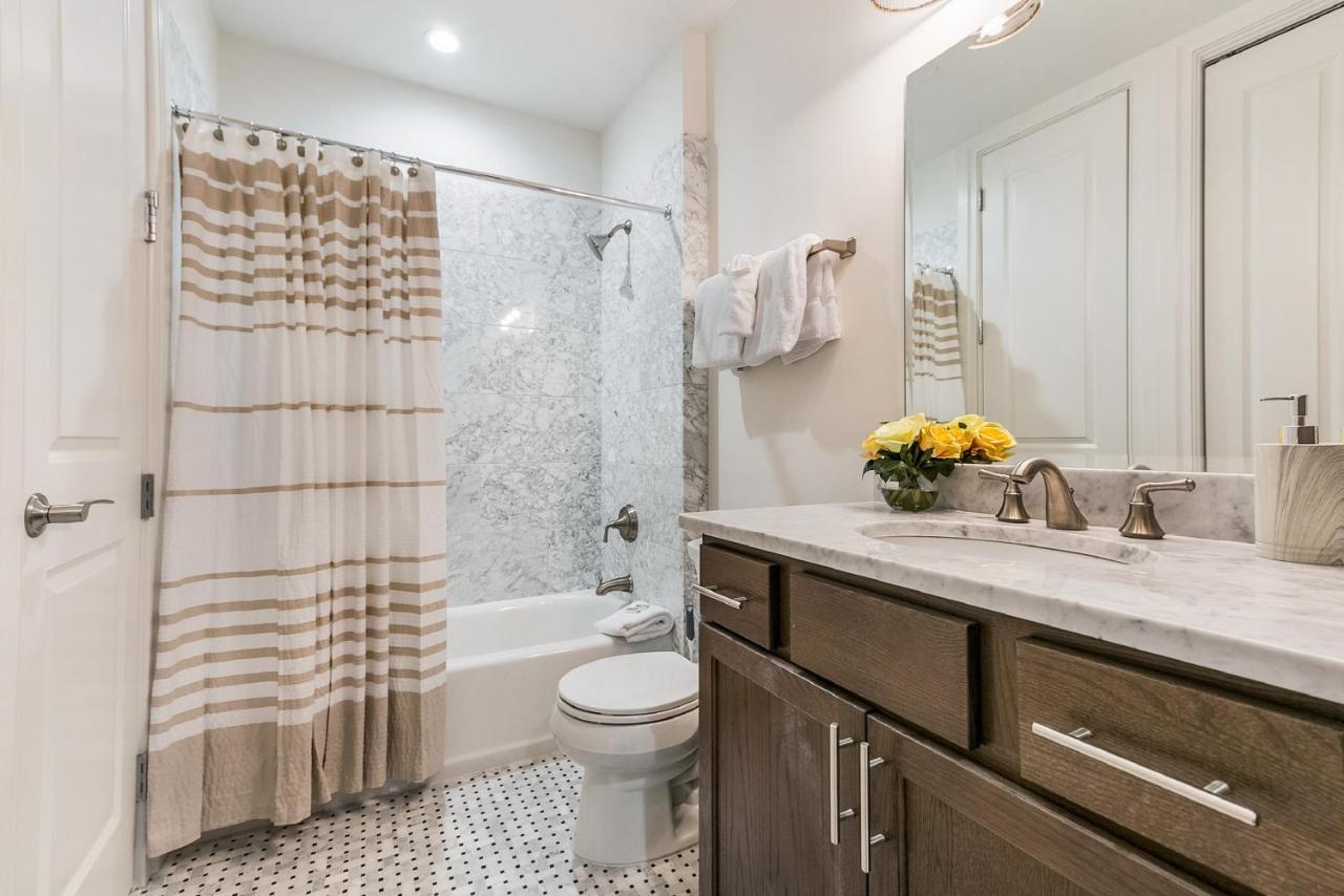 1 And 2 Bedroom Private Condos Steps Away From French Quarter 뉴올리언스 외부 사진